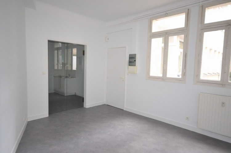 Location appartement 1 pièce(s) 22 m² - Photo 1