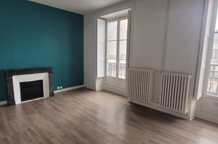 Location appartement 3 pièce(s) 66 m² - Photo 1