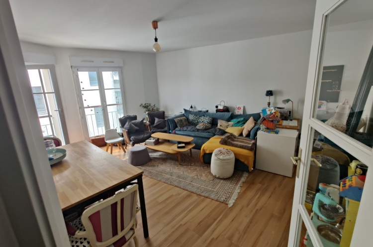 Location appartement 3 pièce(s) 68 m² - Photo 1