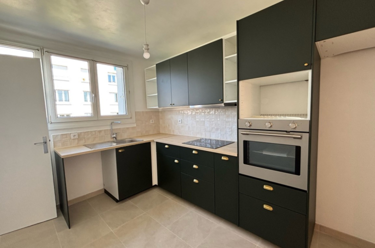 Location appartement 3 pièce(s) 63 m² - Photo 1