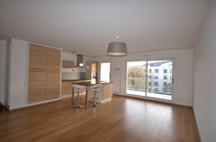 Location appartement 3 pièce(s) 68 m² - Photo 1