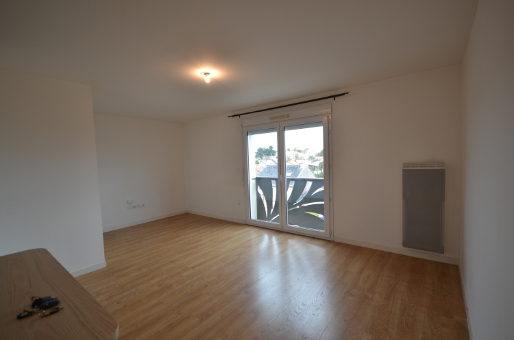 Location appartement 3 pièce(s) 61 m² - Photo 1