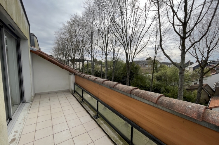 Location appartement 3 pièce(s) 59 m² - Photo 1