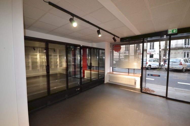 Location local commercial ou professionnel 96 m² - Photo 1