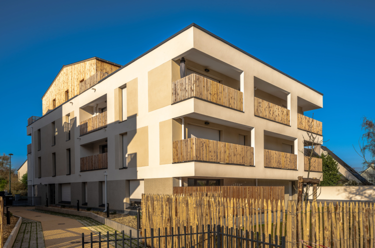 Vente appartement 4 pièce(s) 90 m² - Photo 1