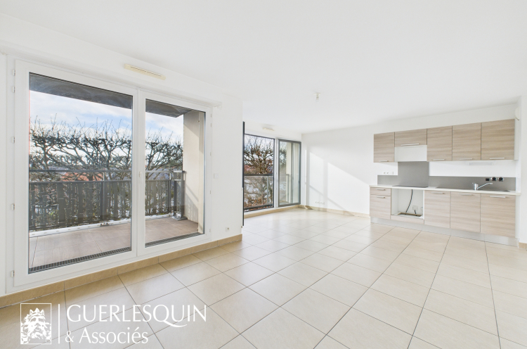 Vente appartement 3 pièce(s) 61 m² - Photo 1