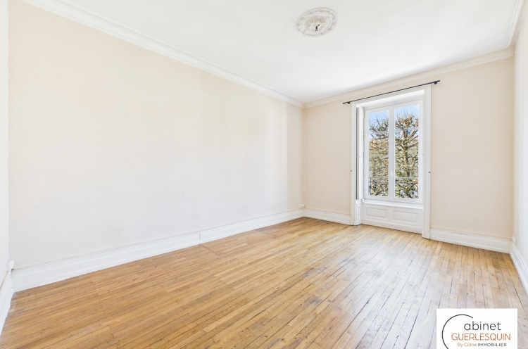 Vente appartement 2 pièce(s) 49 m² - Photo 1