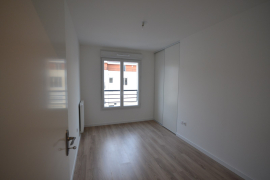 Location appartement 3 pièce(s) 64 m² - Photo 2