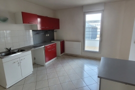 Location appartement 3 pièce(s) 72 m² - Photo 2