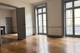 Location appartement 4 pièce(s) 98 m² - Photo