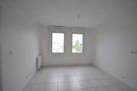 Location appartement 2 pièce(s) 33 m² - Photo 2