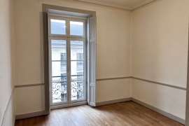 Location appartement 4 pièce(s) 111 m² - Photo 7