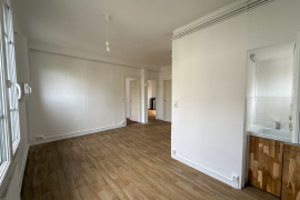 Location appartement 4 pièce(s) 65 m² - Photo 2