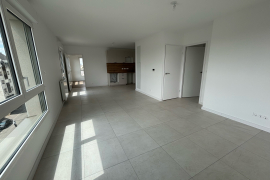 Location appartement 4 pièce(s) 83 m² - Photo 2