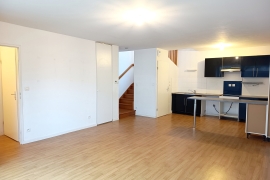 Location appartement 4 pièce(s) 85 m² - Photo 3