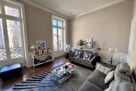 Location appartement 5 pièce(s) 152 m² - Photo 3