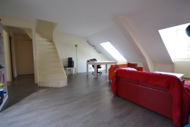 Location appartement 4 pièce(s) 69 m² - Photo 1