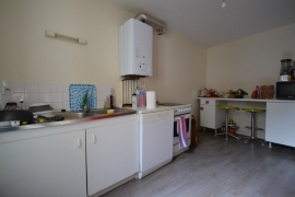 Location appartement 4 pièce(s) 69 m² - Photo 3