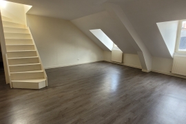 Location appartement 4 pièce(s) 69 m² - Photo 1