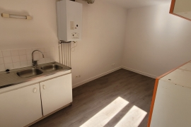 Location appartement 4 pièce(s) 69 m² - Photo 3