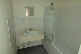 Location appartement 4 pièce(s) 69 m² - Photo 4