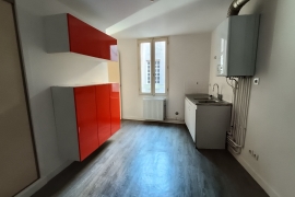 Location appartement 4 pièce(s) 69 m² - Photo 4