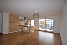 Location appartement 3 pièce(s) 68 m² - Photo 1 Location appartement 3 pièce(s) 68 m² - Photo 1