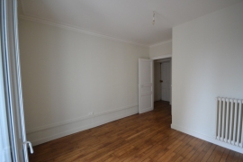 Location appartement 3 pièce(s) 79 m² - Photo 7