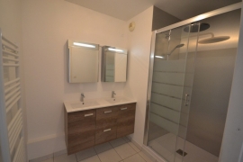 Location appartement 3 pièce(s) 87 m² - Photo 4