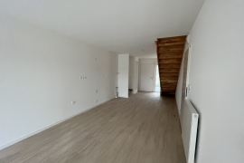Location appartement 4 pièce(s) 89 m² - Photo 4