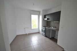 Location appartement 3 pièce(s) 66 m² - Photo 2