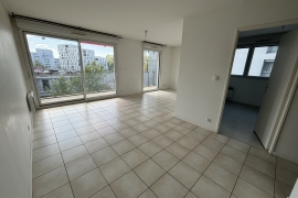 Location appartement 3 pièce(s) 63 m² - Photo