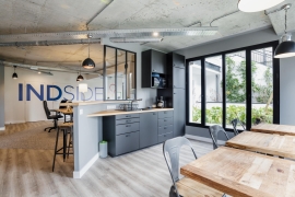 Location bureaux 193 m² - Photo 1