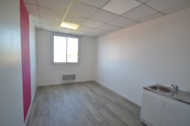 Location bureaux 45 m² - Photo 4