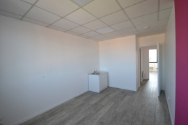 Location bureaux 45 m² - Photo 3 Location bureaux 45 m² - Photo 3