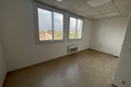 Location bureaux 73 m² - Photo 4