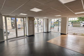 Location local commercial ou professionnel 155 m² - Photo