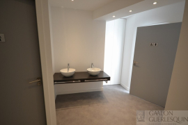 Location local commercial ou professionnel 10 pièce(s) 219 m² - Photo 4