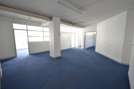Location local commercial ou professionnel 10 pièce(s) 219 m² - Photo 1
