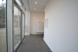 Location local commercial ou professionnel 60 m² - Photo 6