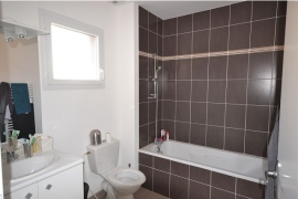 Location maison 4 pièce(s) 85 m² - Photo 7