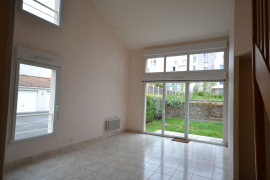 Location maison 4 pièce(s) 71 m² - Photo 2